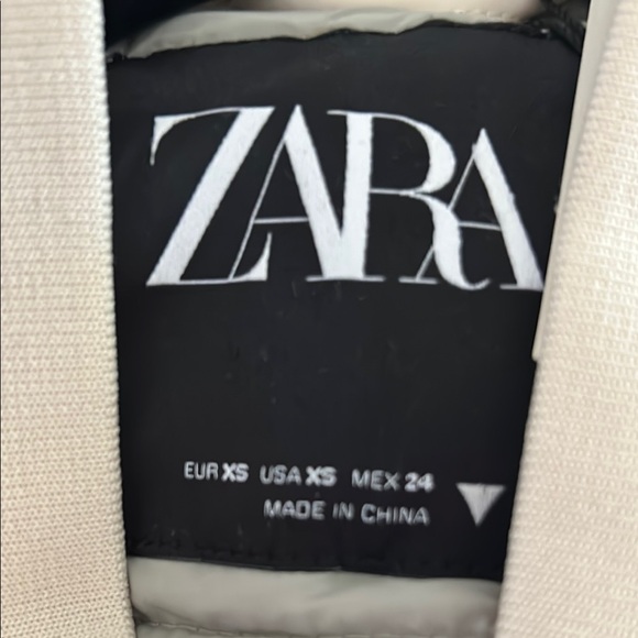 Zara neutral vest - Picture 4 of 7